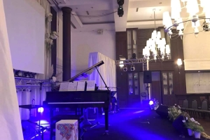 ディナーショーにて音響を担当!