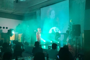 企業イベントにて制作、音響、照明業務!